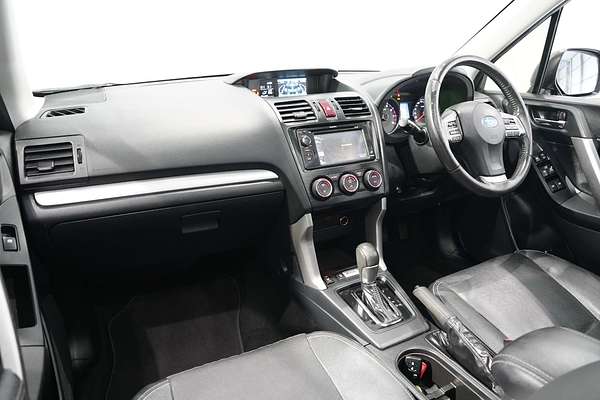 2014 Subaru Forester 2.5i-S S4