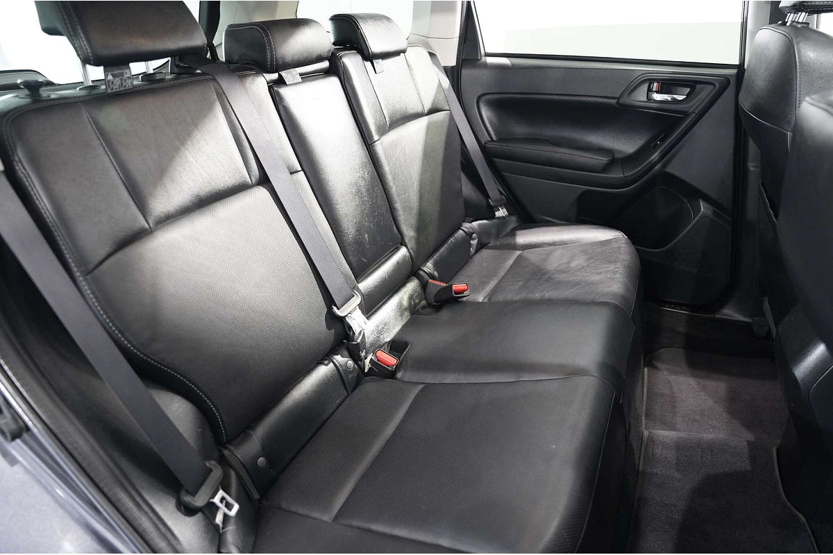 2014 Subaru Forester 2.5i-S S4