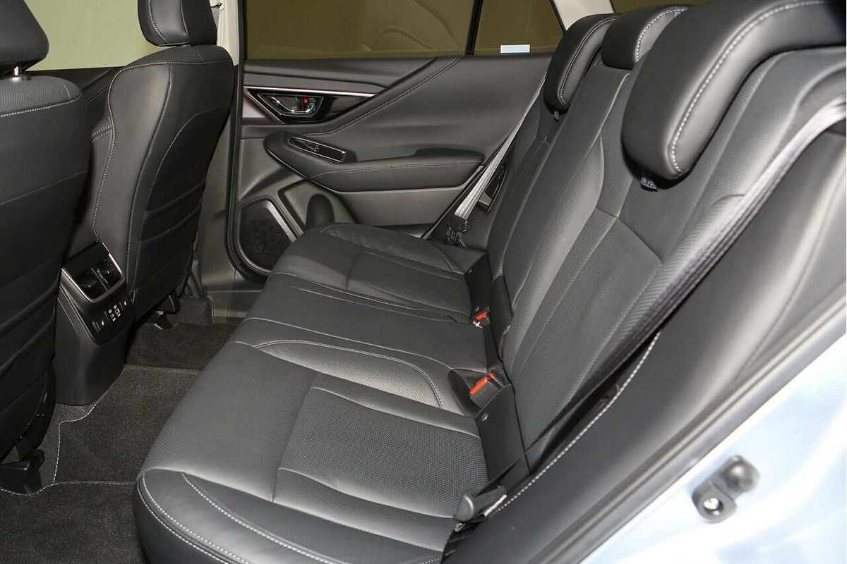 2024 Subaru Outback AWD Touring XT 6GEN