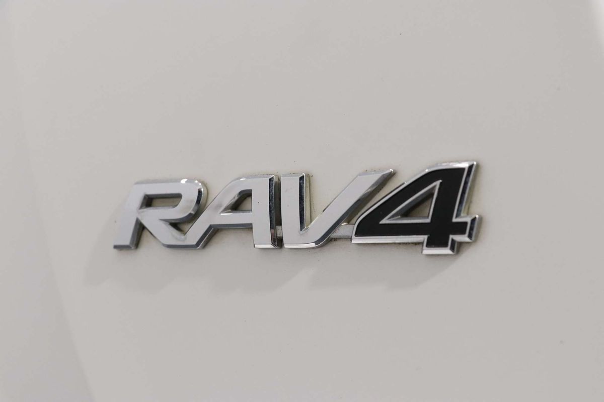 2018 Toyota RAV4 GX ALA49R