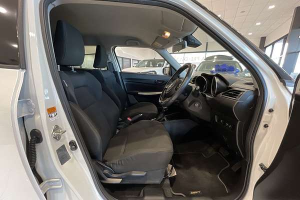 2018 Suzuki Swift GL Navigator AZ