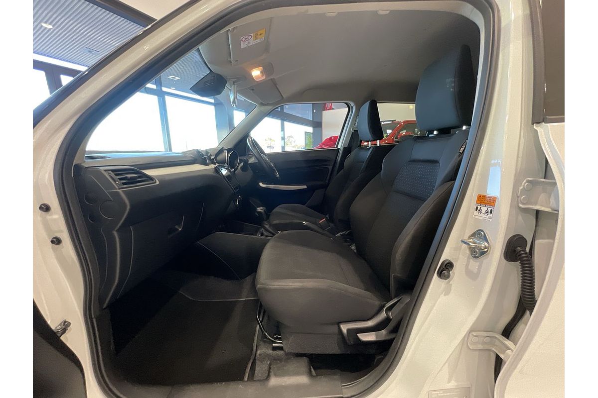 2018 Suzuki Swift GL Navigator AZ