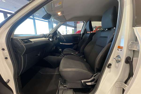 2018 Suzuki Swift GL Navigator AZ