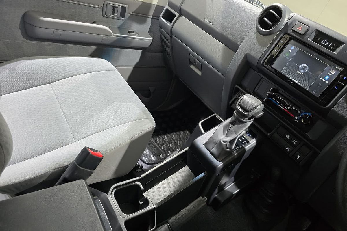 2023 Toyota LC Military LC Military GXL 2.8L T Diesel Automatic Dual Cab Chassis GDJL79R 4X4