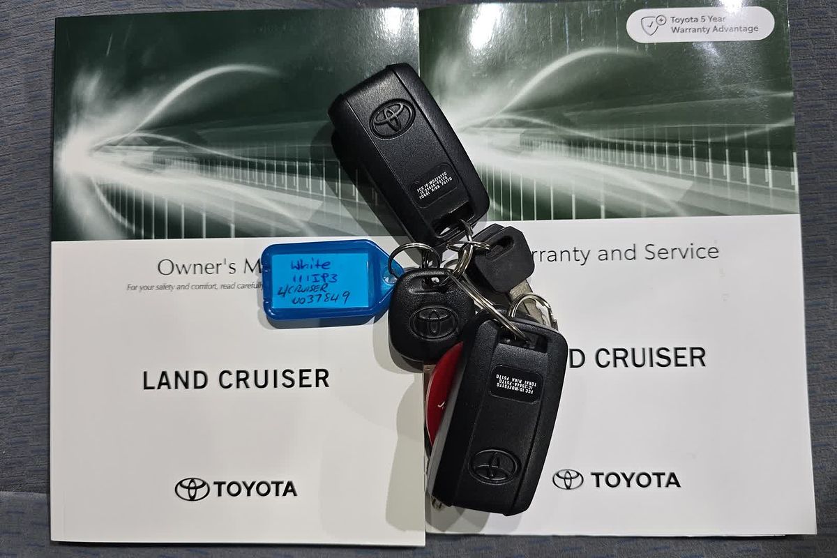 2023 Toyota LC Military LC Military GXL 2.8L T Diesel Automatic Dual Cab Chassis GDJL79R 4X4