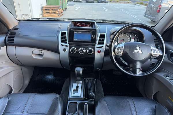 2013 Mitsubishi Challenger  PB