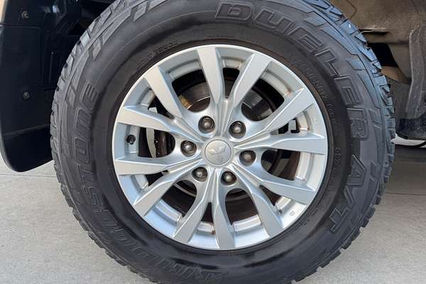 2013 Mitsubishi Challenger  PB