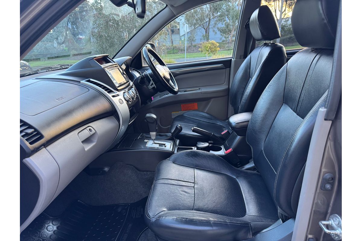 2013 Mitsubishi Challenger  PB