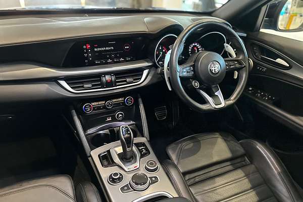 2022 Alfa Romeo Stelvio Veloce Series 3