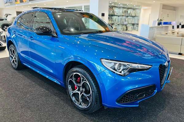 2022 Alfa Romeo Stelvio Veloce Series 3