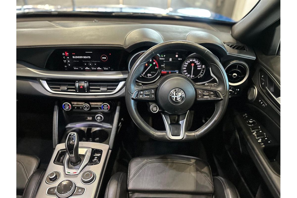 2022 Alfa Romeo Stelvio Veloce Series 3
