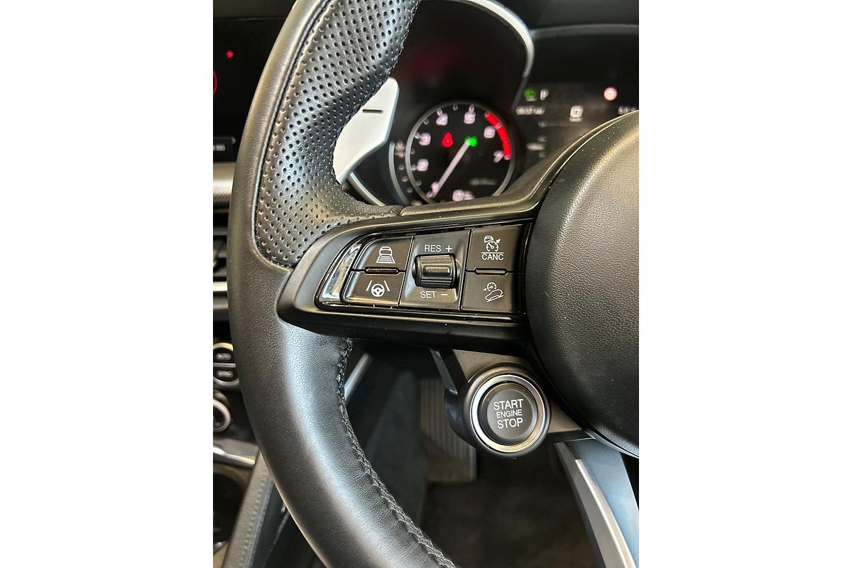 2022 Alfa Romeo Stelvio Veloce Series 3