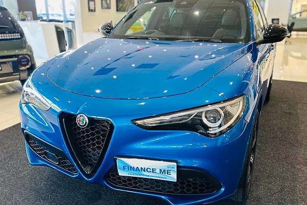2022 Alfa Romeo Stelvio Veloce Series 3