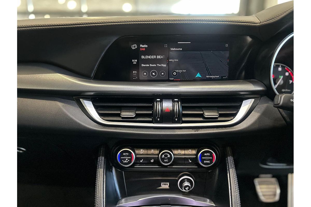 2022 Alfa Romeo Stelvio Veloce Series 3