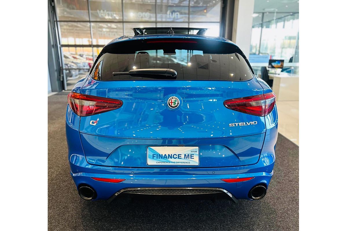 2022 Alfa Romeo Stelvio Veloce Series 3