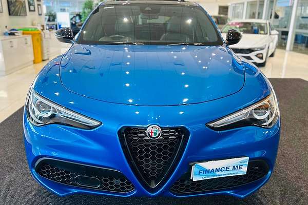 2022 Alfa Romeo Stelvio Veloce Series 3