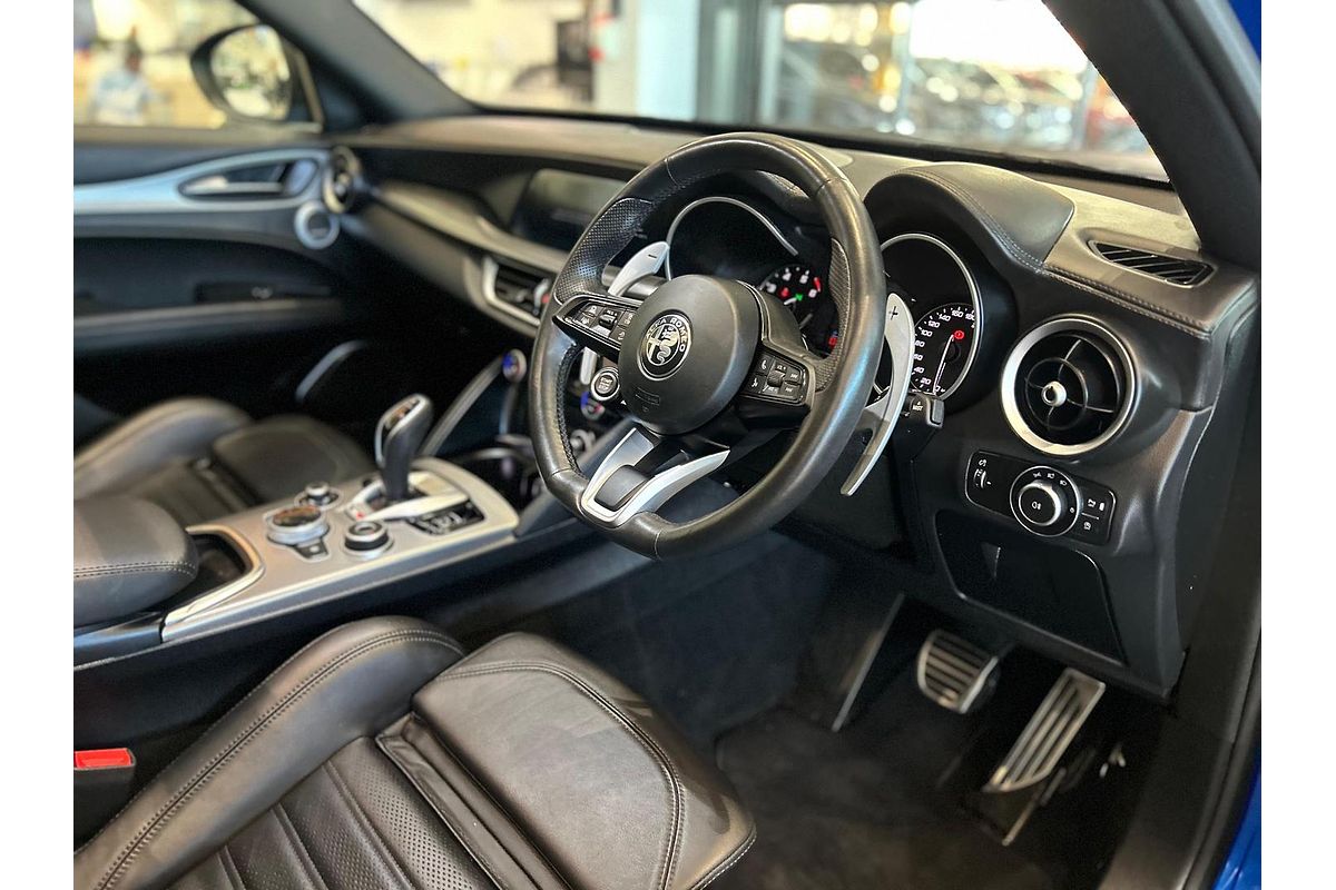 2022 Alfa Romeo Stelvio Veloce Series 3