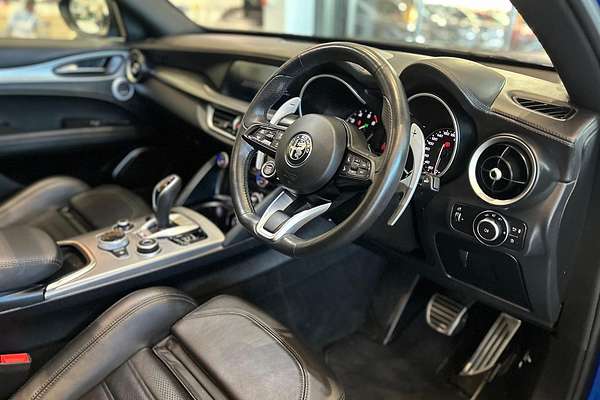 2022 Alfa Romeo Stelvio Veloce Series 3