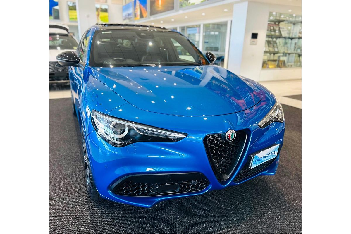 2022 Alfa Romeo Stelvio Veloce Series 3