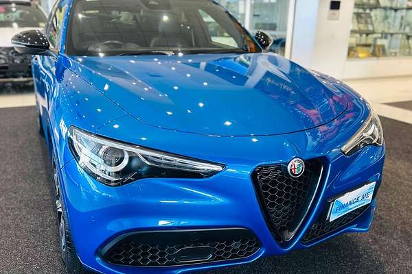 2022 Alfa Romeo Stelvio Veloce Series 3