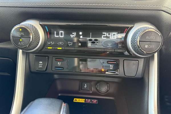 2022 Toyota RAV4 Cruiser AXAH54R