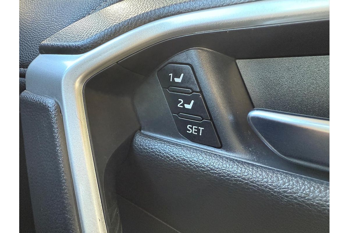 2022 Toyota RAV4 Cruiser AXAH54R