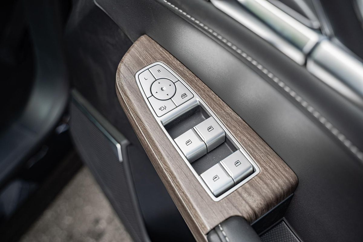 2025 MG QS Excite IS31