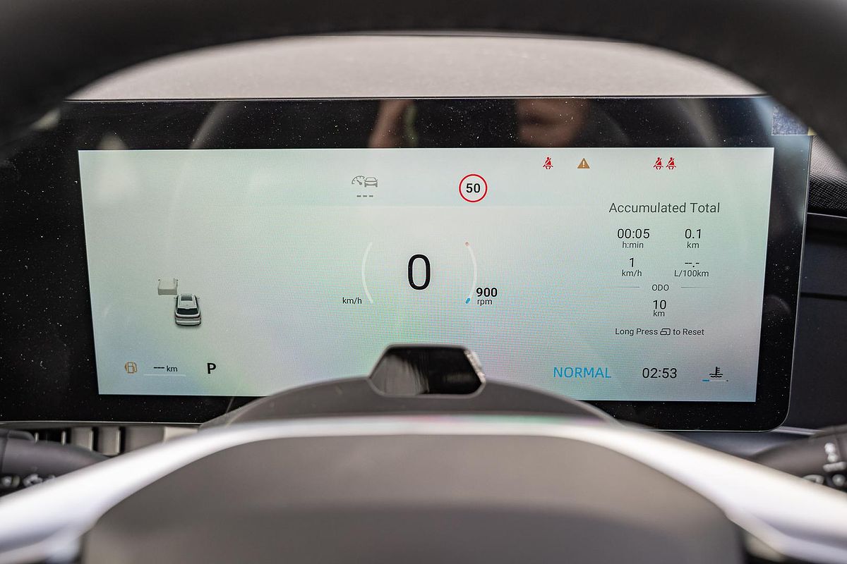 2025 MG QS Excite IS31