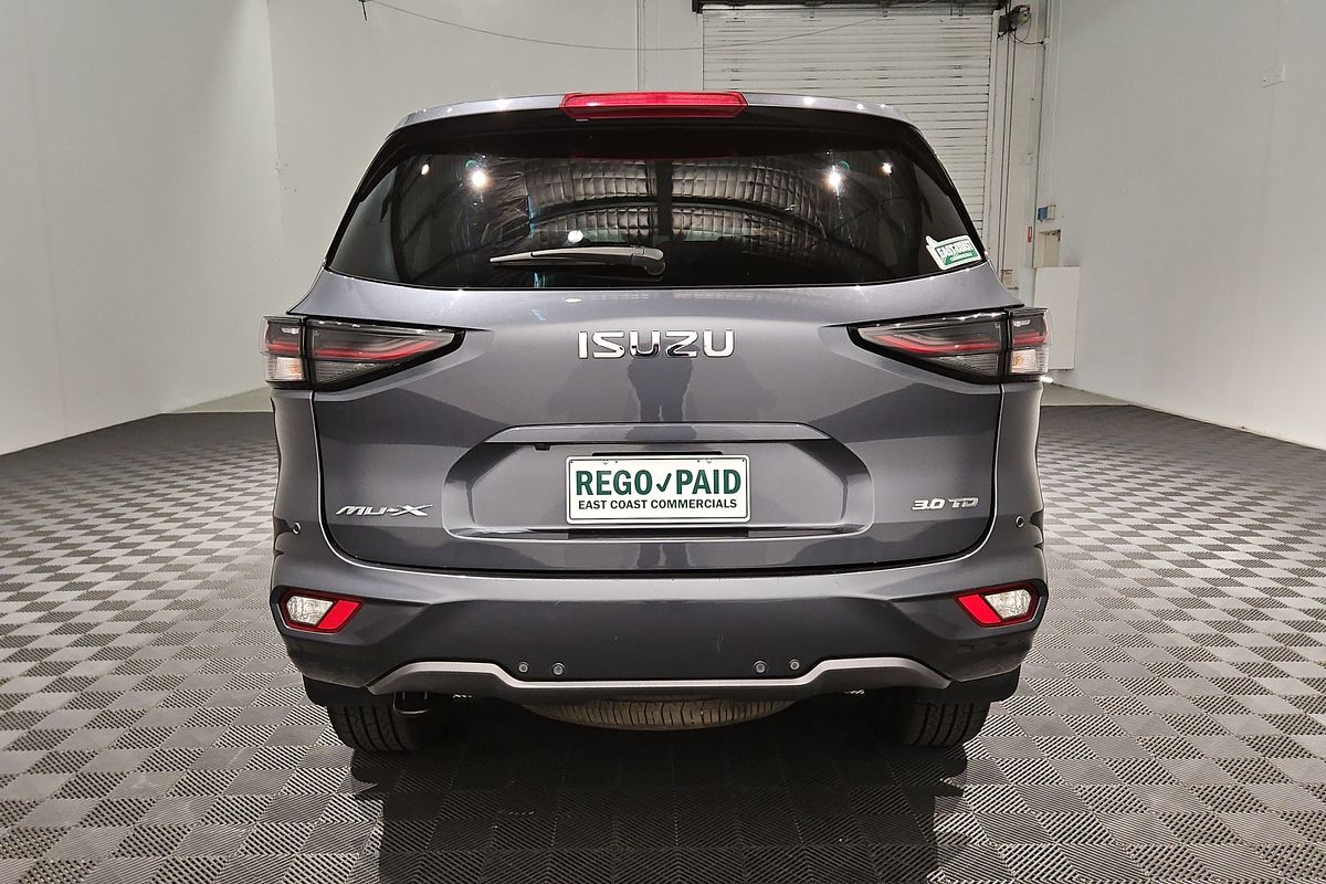 2023 Isuzu MU-X LS-T