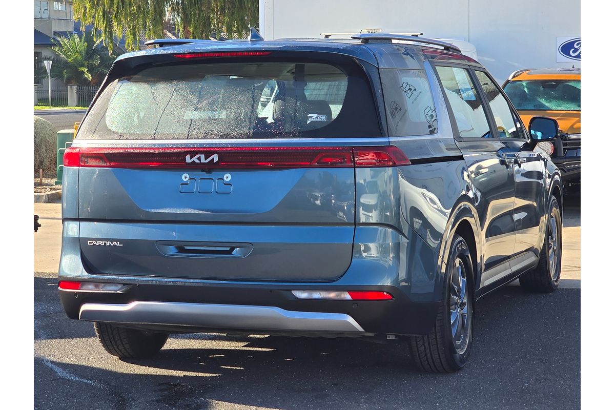 2023 Kia Carnival S KA4