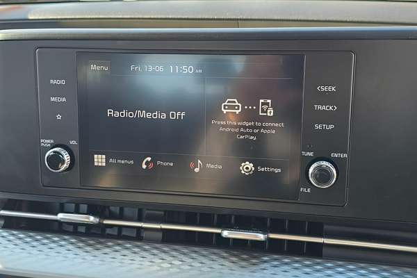 2023 Kia Carnival S KA4