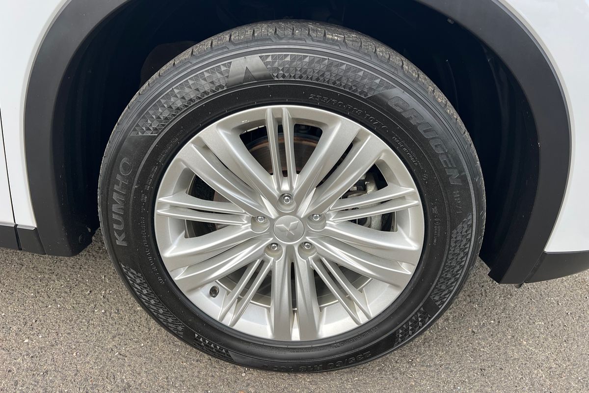 2021 Mitsubishi Outlander ES ZM