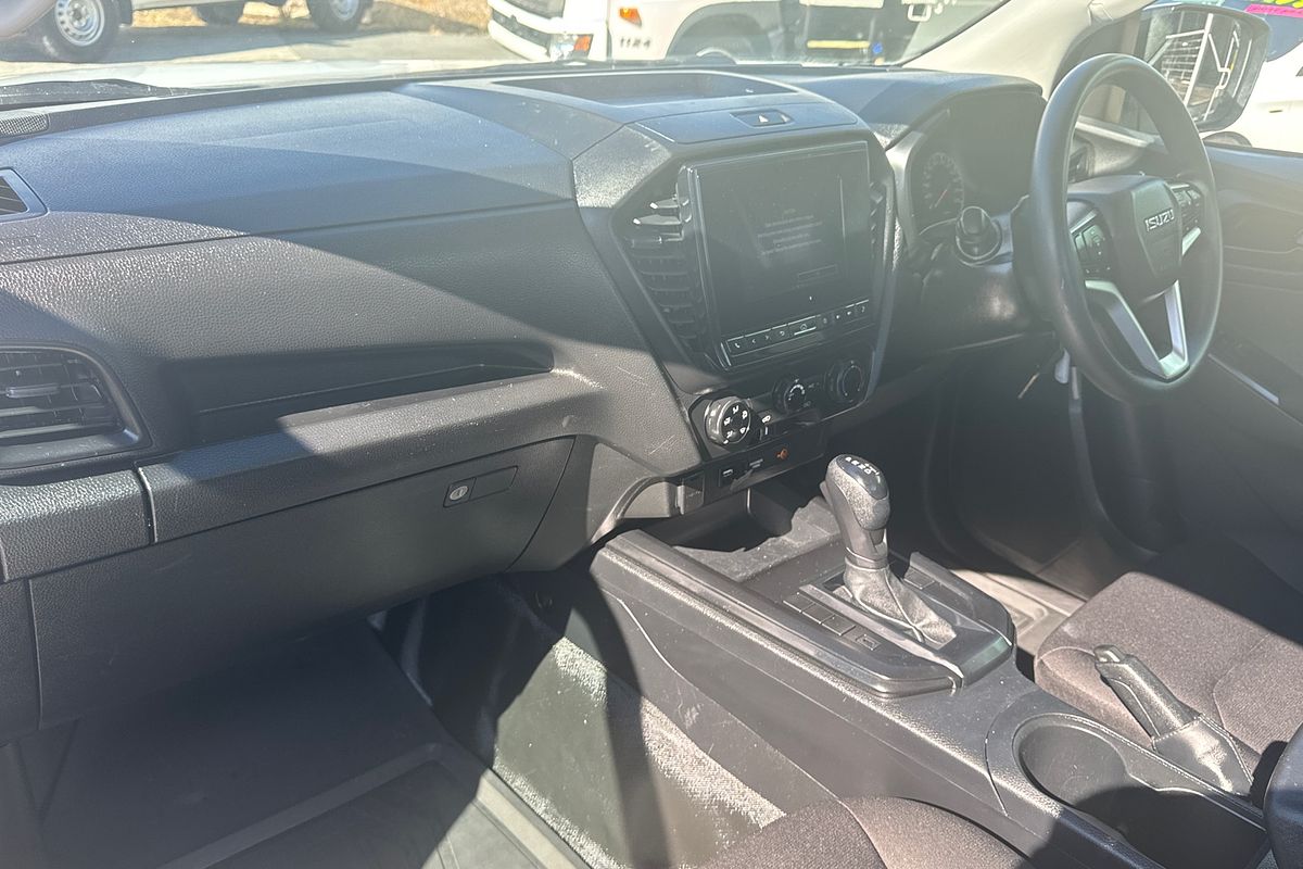 2022 Isuzu D-MAX SX High Ride  Rear Wheel Drive