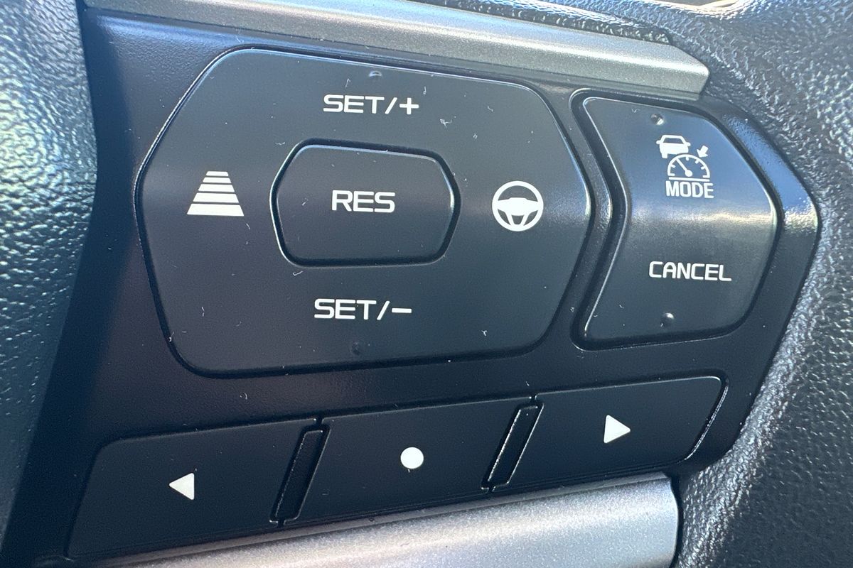 2022 Isuzu D-MAX SX High Ride  Rear Wheel Drive