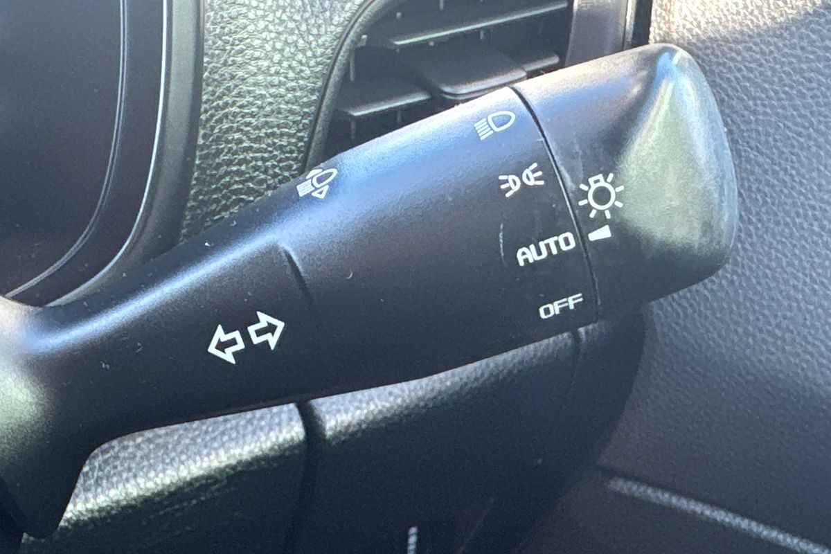 2022 Isuzu D-MAX SX High Ride  Rear Wheel Drive