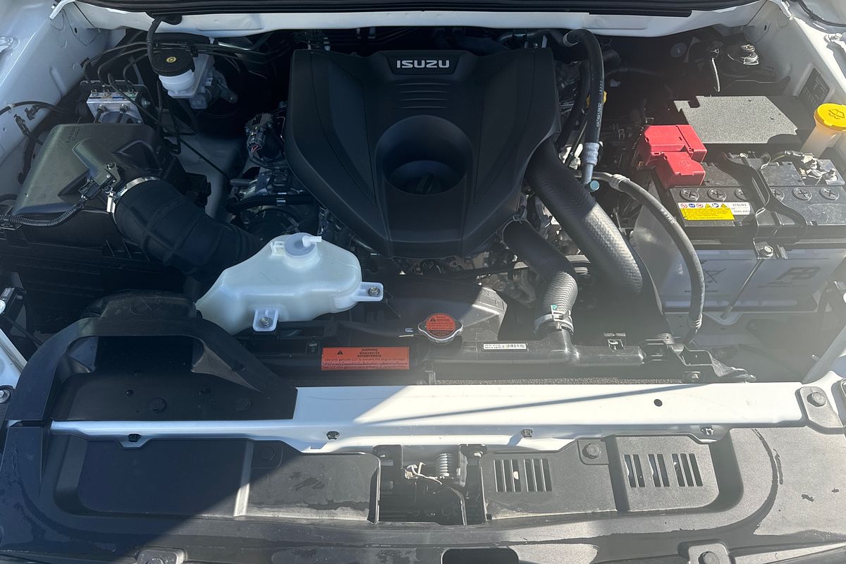 2022 Isuzu D-MAX SX High Ride  Rear Wheel Drive