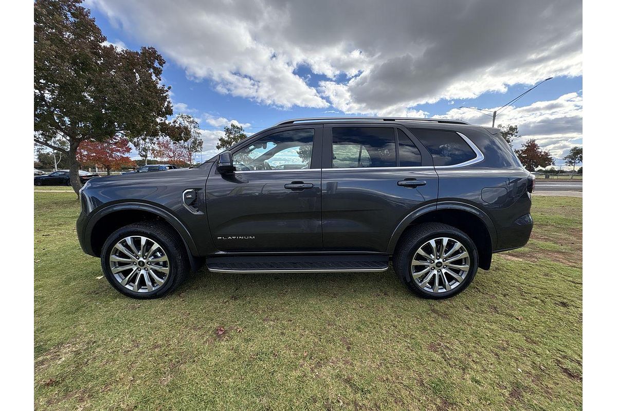 2025 Ford Everest Platinum 3.0L