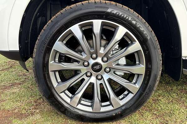 2025 Ford Everest Platinum 3.0L