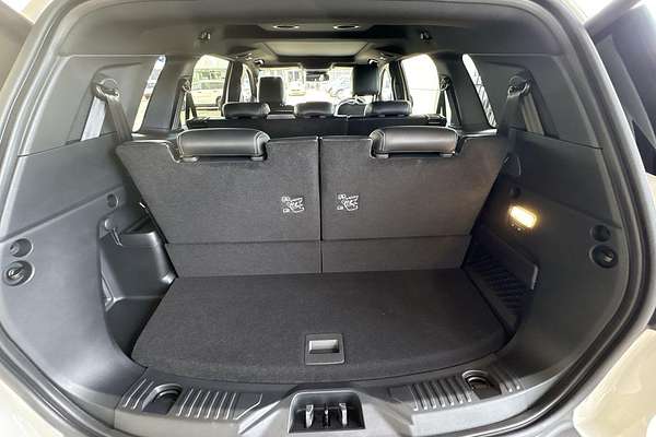 2025 Ford Everest Platinum 3.0L