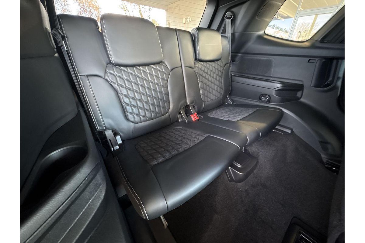 2025 Ford Everest Platinum 3.0L
