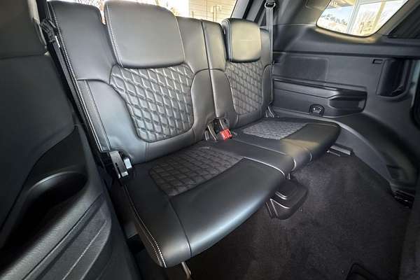 2025 Ford Everest Platinum 3.0L