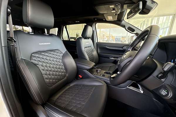 2025 Ford Everest Platinum 3.0L