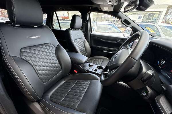 2025 Ford Everest Platinum 3.0L