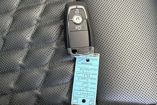 2025 Ford Everest Platinum 3.0L