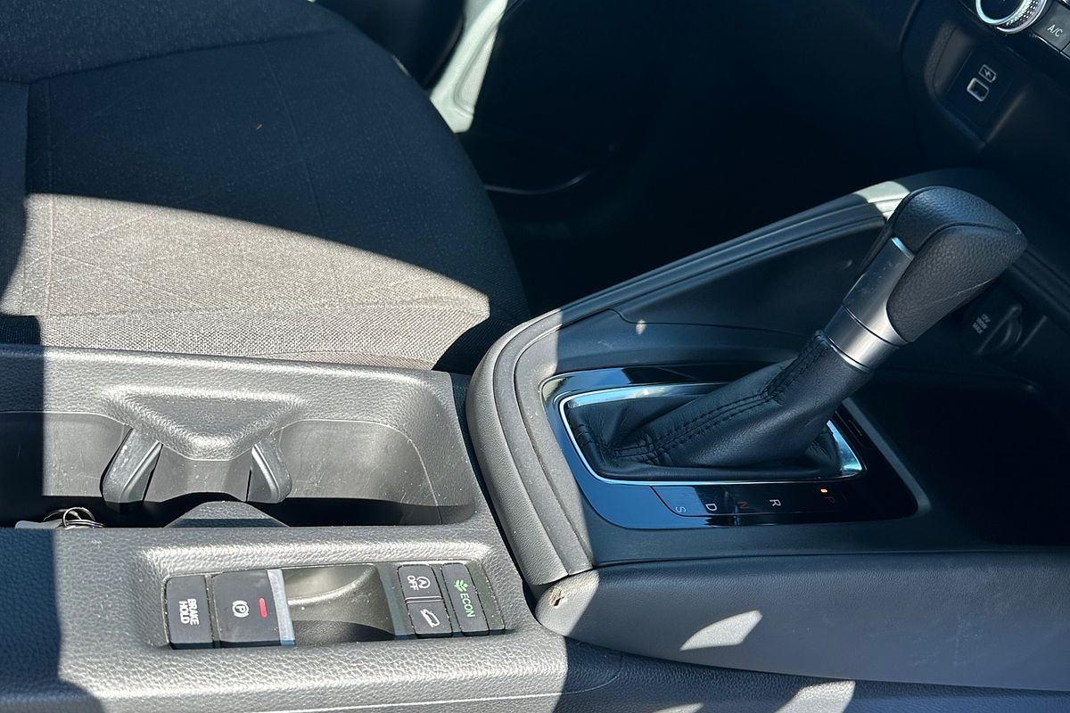 2022 Honda HR-V Vi X