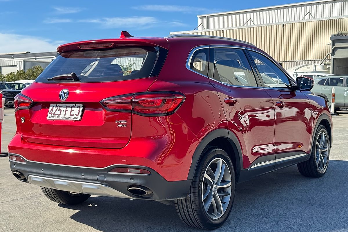 2022 MG HS Essence X SAS23
