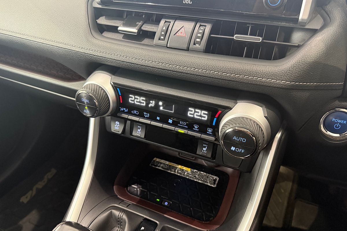 2020 Toyota RAV4 Cruiser AXAH54R