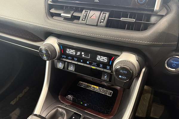 2020 Toyota RAV4 Cruiser AXAH54R