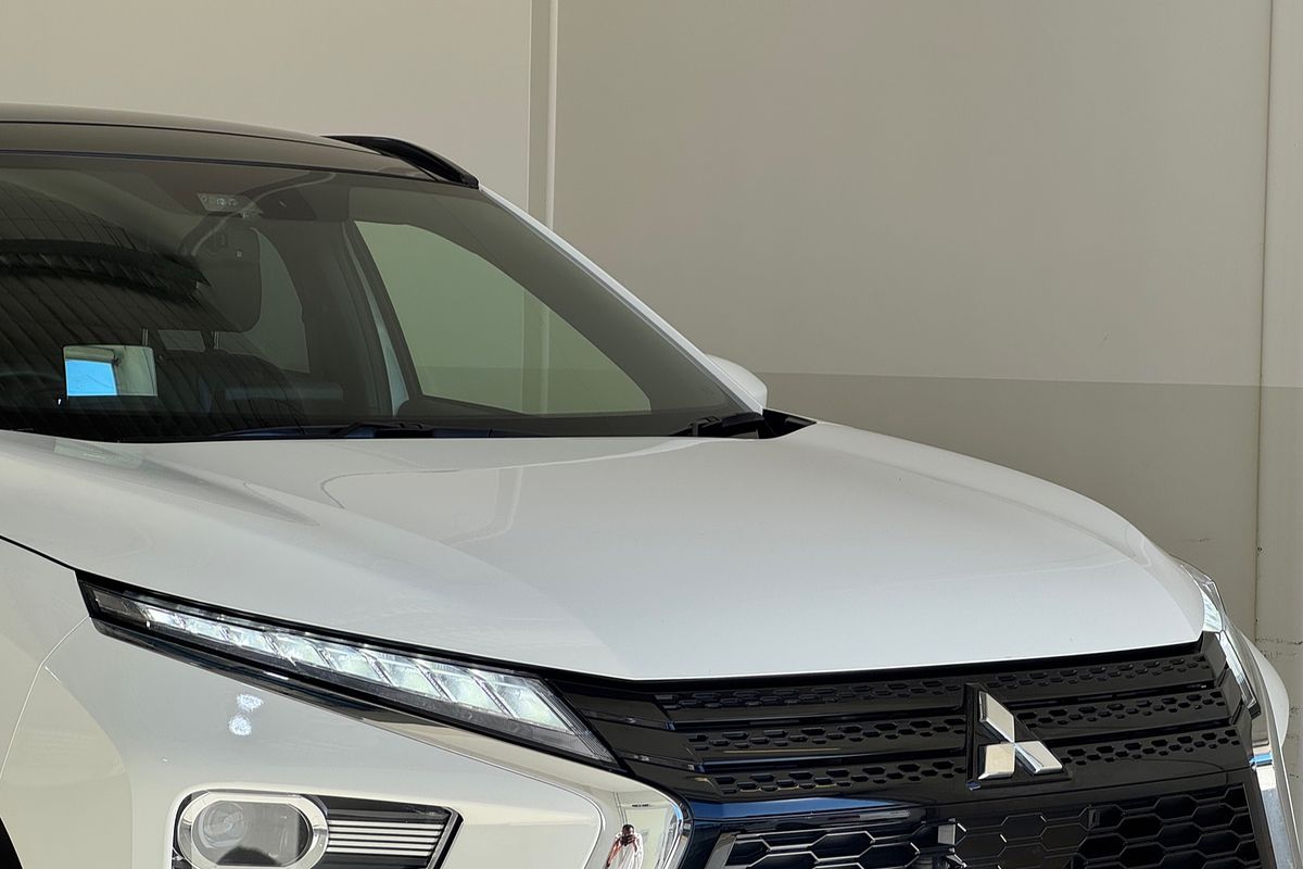 2023 Mitsubishi Eclipse Cross Exceed YB