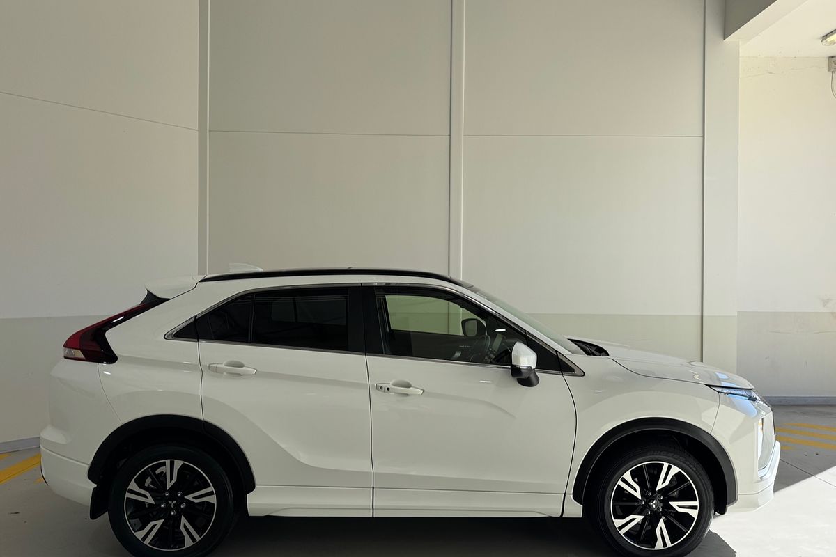 2023 Mitsubishi Eclipse Cross Exceed YB